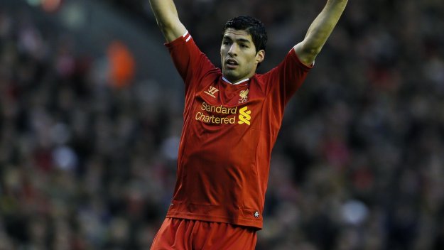 Луис Суарес става капитан в Ливърпул