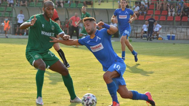 Левски е на тръни: Боби Цонев пропуска мача срещу Арда в неделя