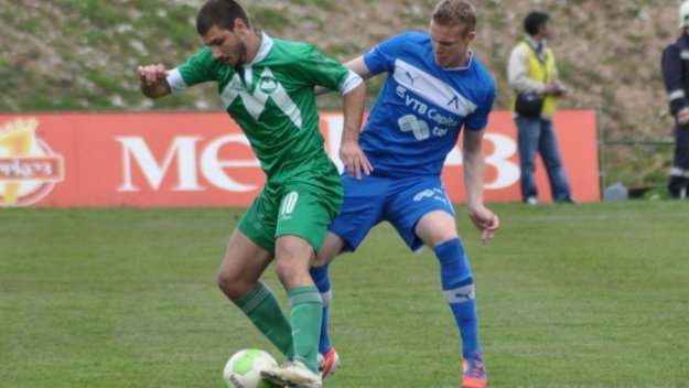 Роман Прохазка все по-близо до Левски