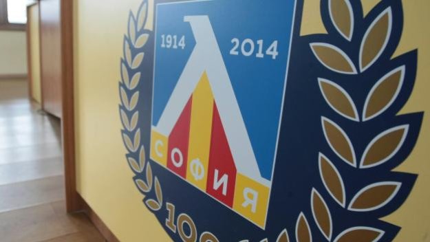Новият спонсор ще изгражда и стадиона на Левски
