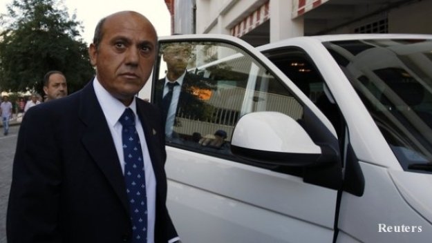 Пращат Дел Нидо в затвора