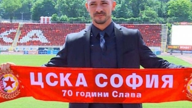 Ел Маестро готви промени в състава срещу Верея