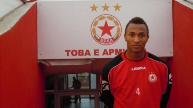 Бивш халф на Ливърпул пред договор с ЦСКА