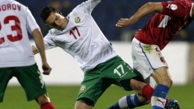 Футболните ни "лъвове" дръпнаха с две места в класацията на ФИФА