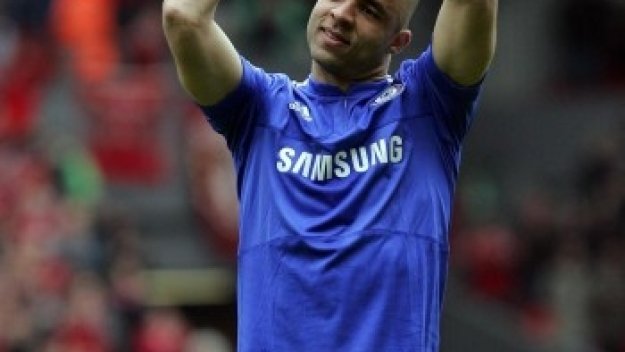 Нов удар за Челси - Алекс аут до 2011