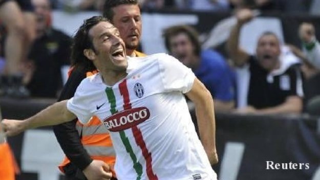 Каляри с интерес към Лука Тони