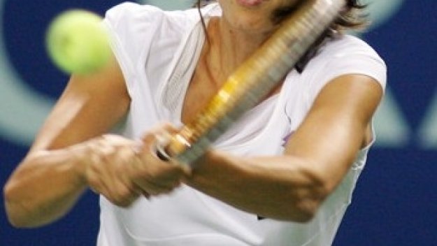 Черната серия на Пиронкова продължава