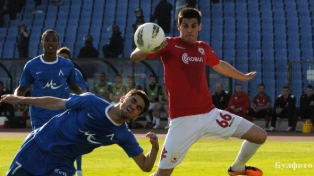 Полски скаути идват за Пламен Крачунов