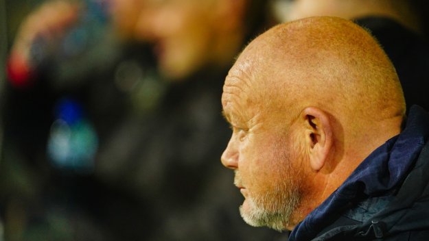 Треньорът на Лудогорец проплака след издънката срещу Славия