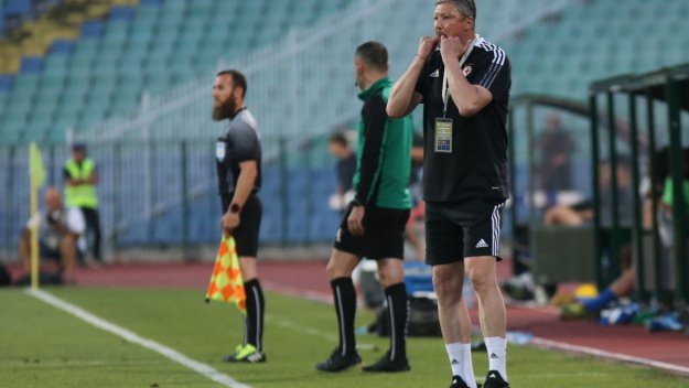 Любо Пенев се оплака от къртици в ЦСКА: За мен се говорят и пишат много лъжи!