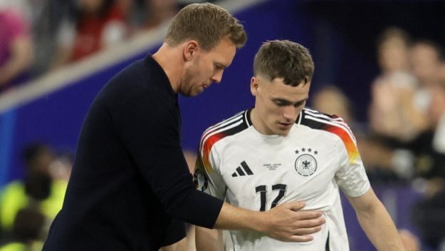 Мачовете по телевизията днес,14 ноември