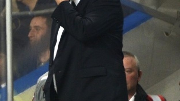 Бенитес: Само с победи ще спрем критиките