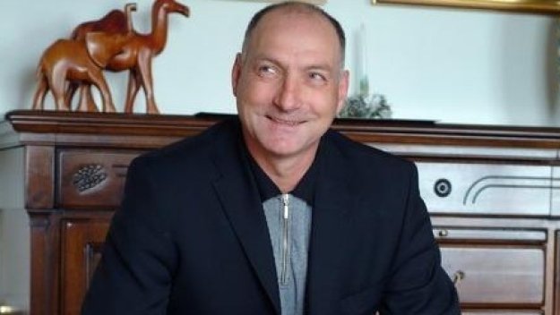 Жужо отсече: Костов е страхливец