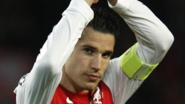 И Ювентус хвърли око на Ван Перси