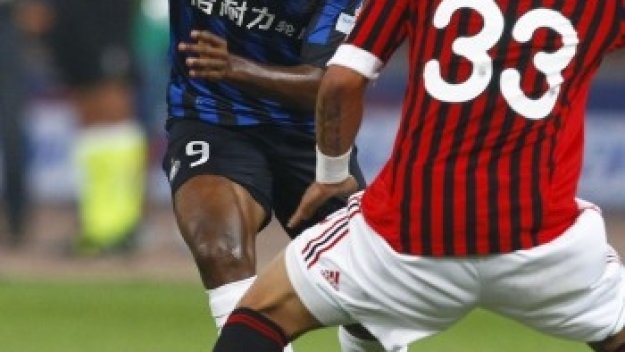 Анжи позлатява Ето’о с по 20 милиона на сезон