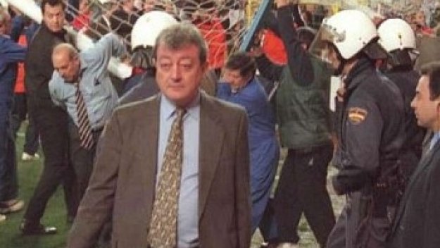 През 1998-а една от вратите на “Бернабеу” падна преди мача с Борусия