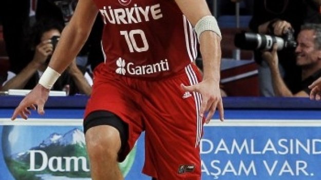 Драма прати Турция на финал