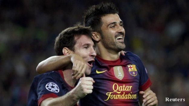 Алвес: Вместо да говорят защо изостават с 8 точки, обсъждат Меси и Вия