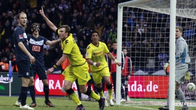 Борусия Дортмунд победи и в Берлин