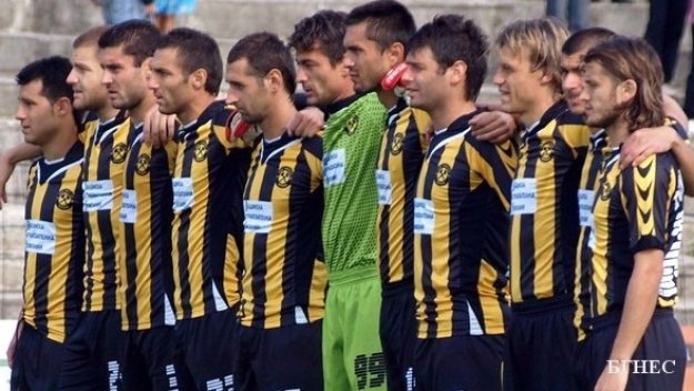 Генерал привика футболистите на Миньор на разпит