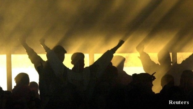 Нов екшън с Лаутерн: крайно десни псуват израелски играч