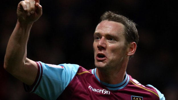 Каръл и Нолън съсипаха Суонзи