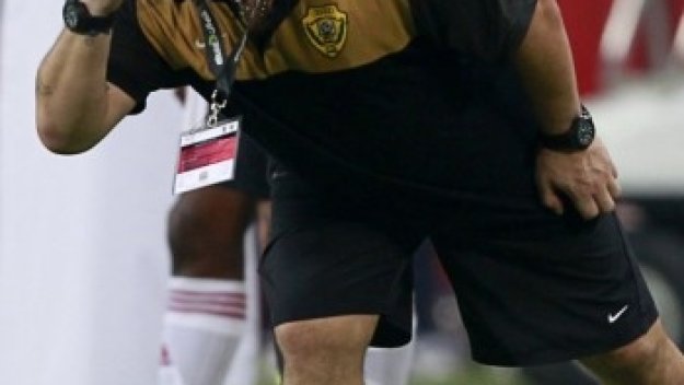 Марадона дал съвет на Меси да държи Роналдо зад себе си