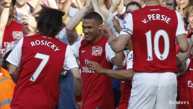 Арсенал затвърди третото място