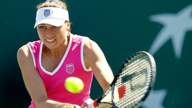 Звонарьова триумфира с титлата в Баку