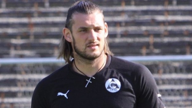 Вили Вуцов понесе тежък удар преди подновяването на първенството