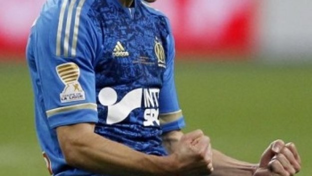 Бек от Марсилия също в плановете на Реал