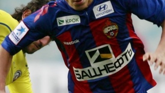 Магат примамва Кейсуке Хонда във Волфсбург