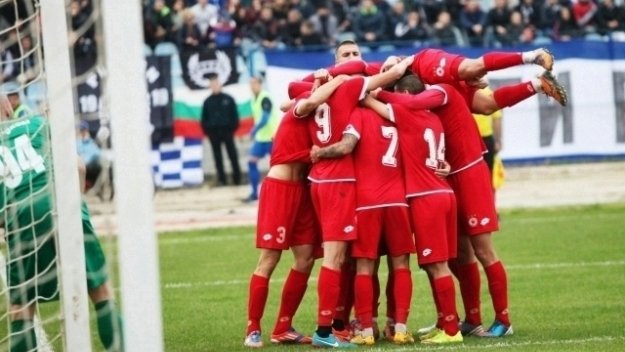 ЦСКА с класика в Кюстендил