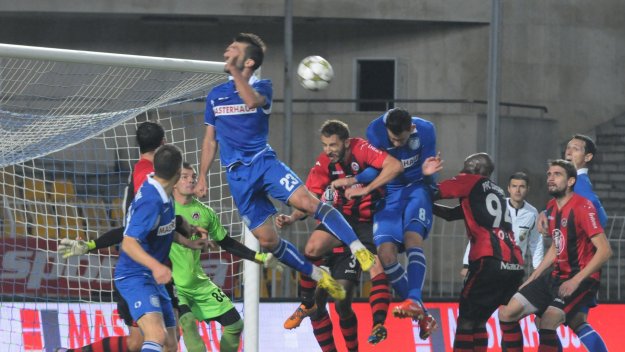 "Акулите" гризнаха Монтана и докосват 1/4 финалите за Купата