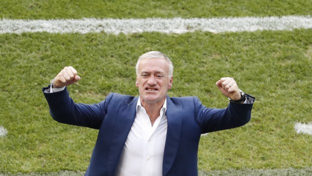Дешан култов: Сега ще гледаме мачове от дивана