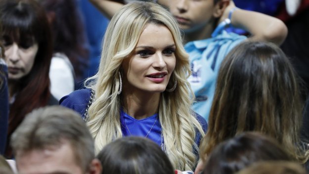 Жена вкарва Пайе в правия път + СНИМКИ
