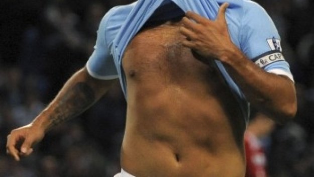 Ювентус дава 35 млн. за Тевес