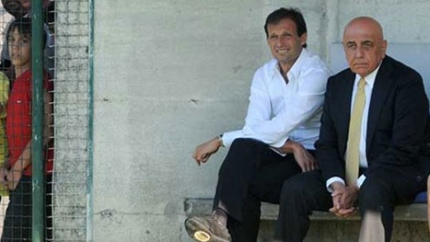 Алегри: Жалко за загубата от Байерн, искахме да поиграем с Барселона