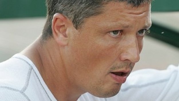 Супер Любо издуха супата на "Титан"