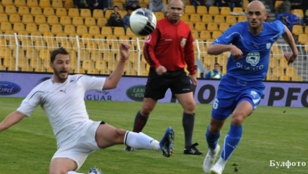 Славия шокира неприятно Черноморец в Бургас