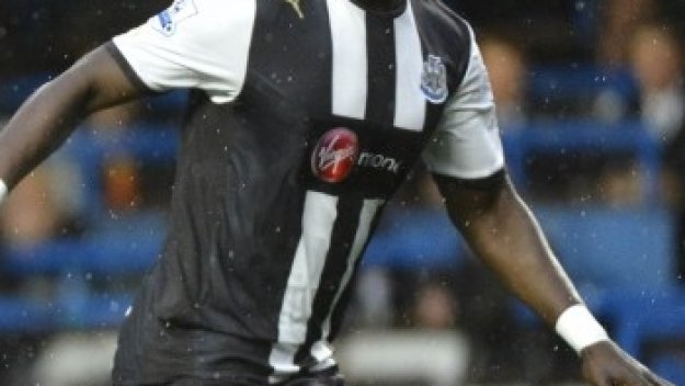 Арсенал се интересува от Чейк Тиоте