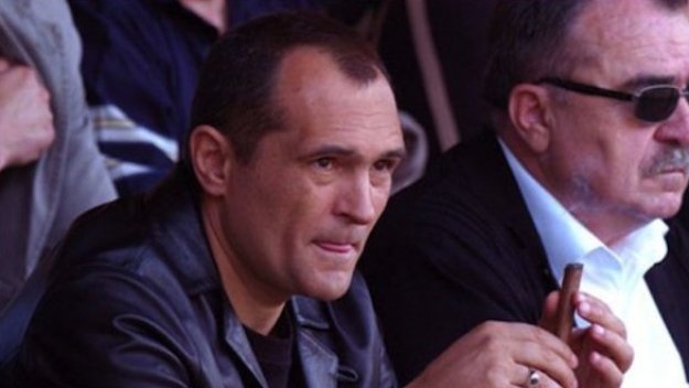 Предлагат на Васил Божков и Кирил Домусчиев да превземат БФС