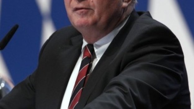 Хьонес: Нямаме намерение да удряме Дортмунд под пояса