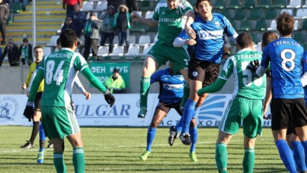Лудогорец лети за Загреб през Варна