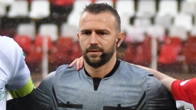 Похвално: "Сватбата" с решителна намеса за спасяването на турски шофьор