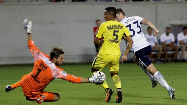 ПСЖ падна в собствения си Трап срещу Тотнъм + ВИДЕО