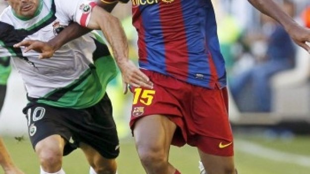 Кейта преподписа с Барса