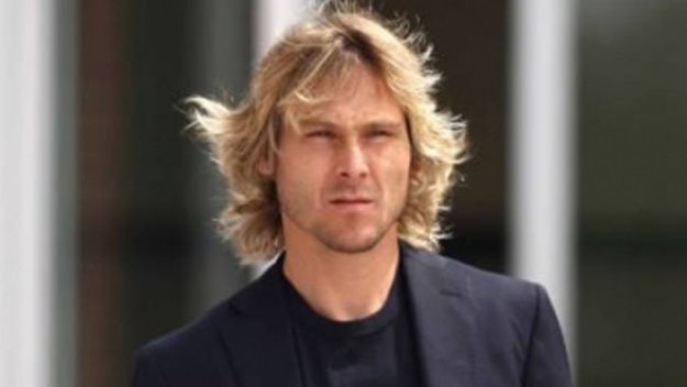 Недвед: Дано играчите осъзнаят отговорността си