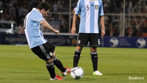 Меси: Вдъхнових се от Пирло и Роналдиньо + ВИДЕО