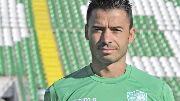 Пенев подписа с Берое